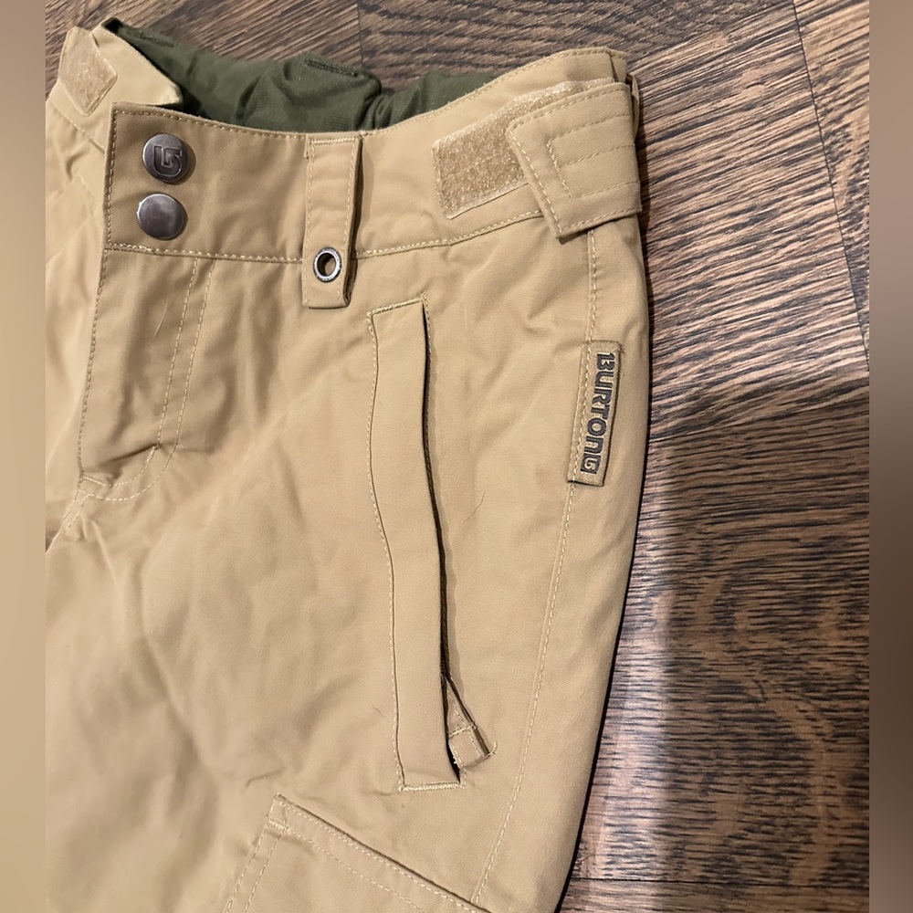 Burton boys size small 7/8 yr pant